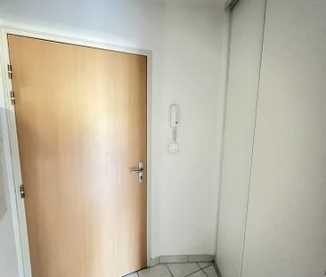 Location Appartement 2 pièces 27m² ONET LE CHATEAU 12850 - Photo 4