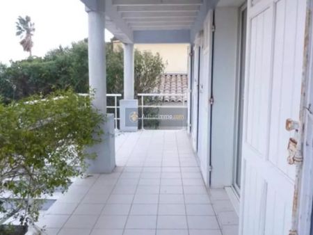 Location Villa 3 pièces 56 m2 à Saint-Aygulf - Photo 2