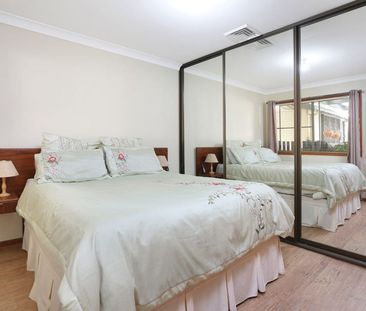 Spacious 4-Bedroom Family Home in Prime Location! - Photo 3