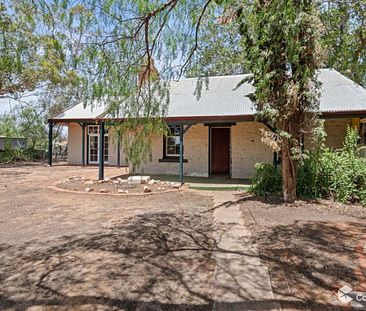 105 Woodward Street, Coolgardie - Photo 6