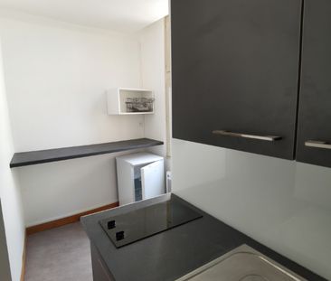 Location Appartement 1 pièce 38m² RENNES 35000 - Photo 4