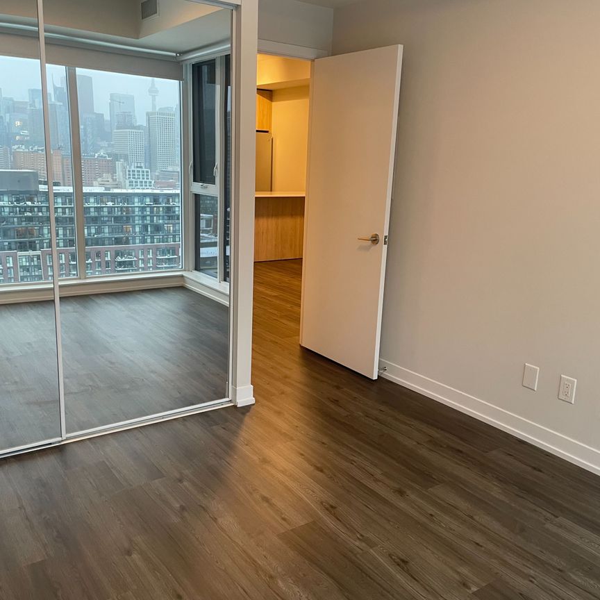 For Lease - 25 Nicholas Avenue Unit# 1310, Toronto, Ontario - Photo 1