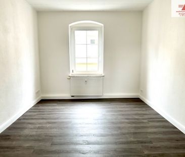 Modern sanierte 3-Raum-Wohnung in ruhiger zentrumsnaher Lage von Sc... - Foto 1