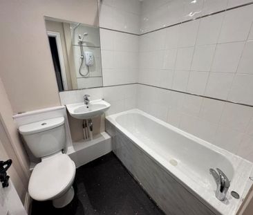 2 Bedroom Terraced To Let - Photo 5