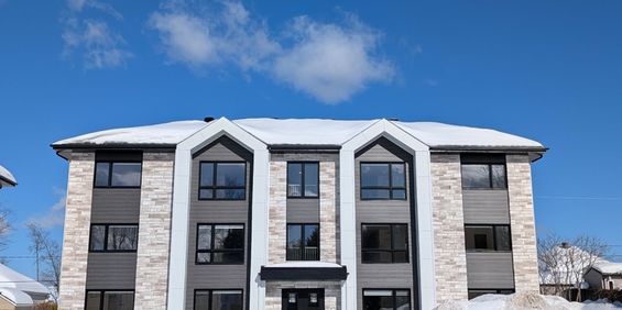 4½ Neuf, Bellefeuille, Vue Sur Boisé - Photo 3