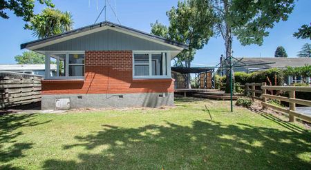 Hillcrest School Zoning - Photo 2