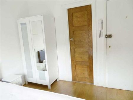 Castlehill Parade, The Avenue, West Ealing, W13 - Photo 5