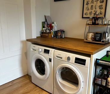 3-Raum-Altbauwohnung am Staatstheater - Photo 1