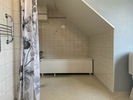 Älvsjö - 1rum - tillsv - 7.820kr/mån - Photo 2