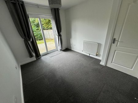 2 bedroom maisonette to rent - Photo 4