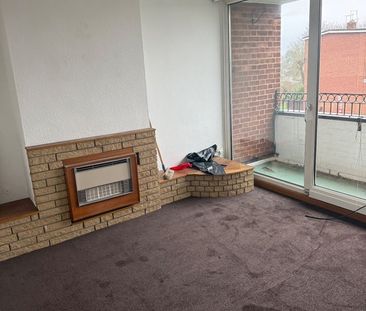 2 Bed Maisonette, Sewall Highway, CV2 - Photo 2