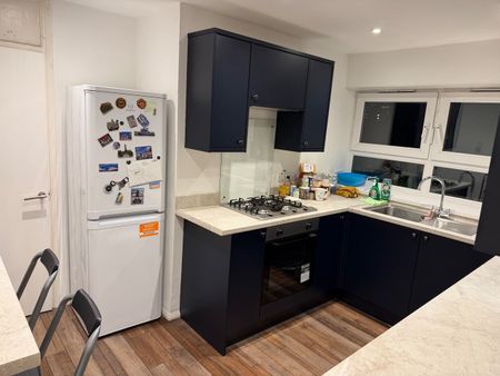 2 Bed Flat, Atkinson House, E13 - Photo 2