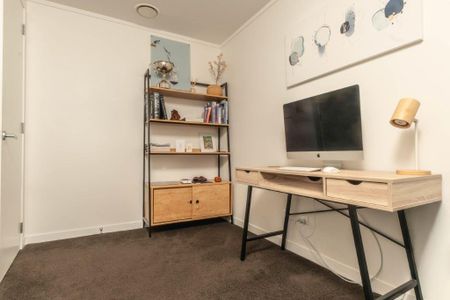Fully furnished Centro 2 bedroom apartment with carpark available and pet friendly condition - Photo 4