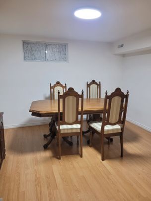For Lease - 3249 Oakglade Crescent Unit# Lower, Mississauga, Ontario - Photo 1