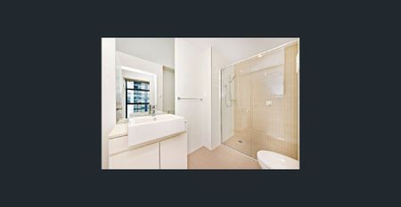 Executive Apartment in 'Metro Grand' ** Available 13/02/26 ** - Photo 4