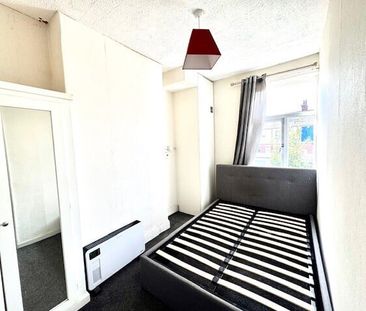 Briggs Street, Barnsley - Photo 2