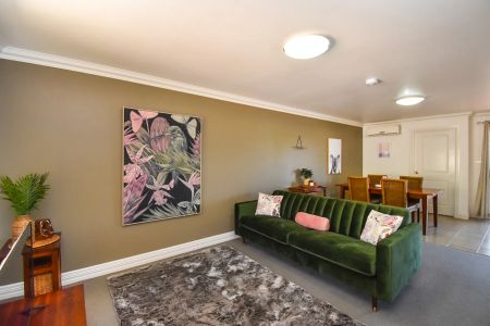Furnished, Well-Appointed & Quiet – Just Minutes from the CBD - Photo 3