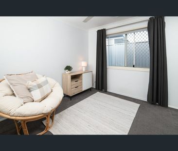 2/2 Acorn Lane, Robina, Qld 4226 - Photo 3
