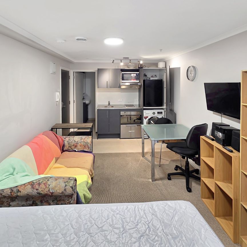 Te Aro Living! - Photo 1