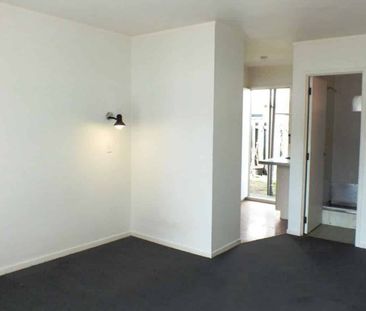 Waiwera Studio Unit - Includes power and Water - Photo 3