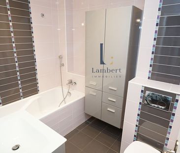 Location Appartement 4 pièces 94m² - Photo 4