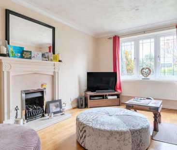 5 bedroom detached house to rent - Photo 4