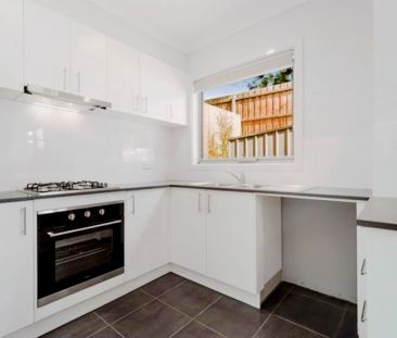 3 Bed, 2 Bath - Photo 6