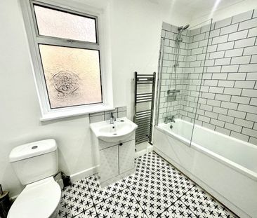 Park Grove Road, Leytonstone, E11, Property for rent - Photo 4