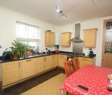 4 bedroom house to rent - Photo 6