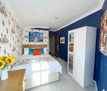 4 Bed Semi-Detached House, Brintons Road, SO14 - Photo 3