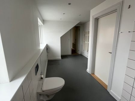 Stor lejlighed centralt i Aarhus - Photo 2