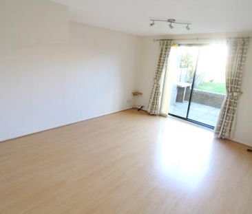 2 bedroom house to rent - Photo 2