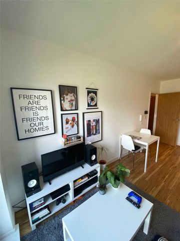 1 bedroom flat to rent - Photo 2