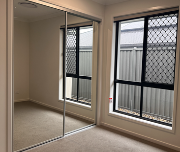 15 Verbena Street, Caboolture, QLD - Photo 2