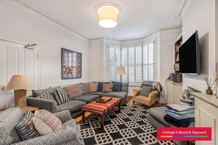 5 bedroom terraced house to rent - Photo 3