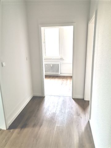 Gemütliches renoviertes Dachgeschoss… 2 Zimmer, Küche, Bad - Foto 2