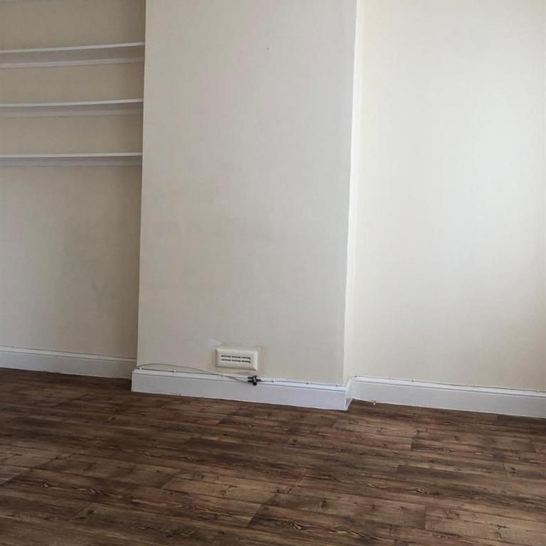 1 bedroom property to rent - Photo 1