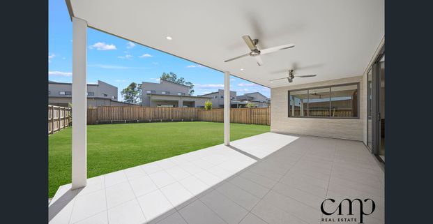 BRAND NEW 4 BEDROOM FAMILY HOME - Photo 1