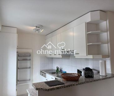 Helle 2,5 Zimmer Wohnung mit Einbauküche - Foto 1