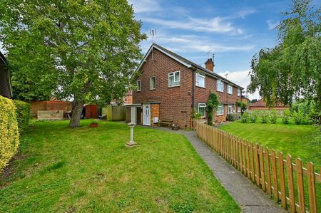 3 bedroom duplex to rent - Photo 2