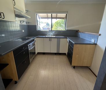 Stylish & Convenient Living in the Heart of Inglewood - Photo 4