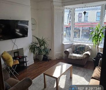 1 bedroom in a house share to rent - Photo 1