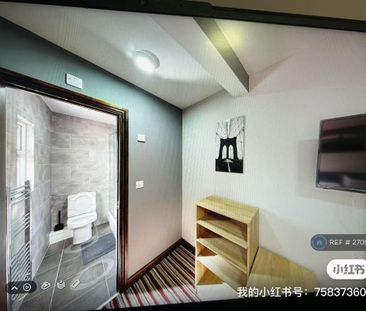 1 bedroom in a house share to rent - Photo 2