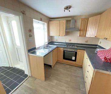 Buckingham Street, Hull, HU8 - Photo 4