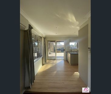 Charming 3-Bedroom Rental House in Armidale - Perfect for Comfortab... - Photo 3