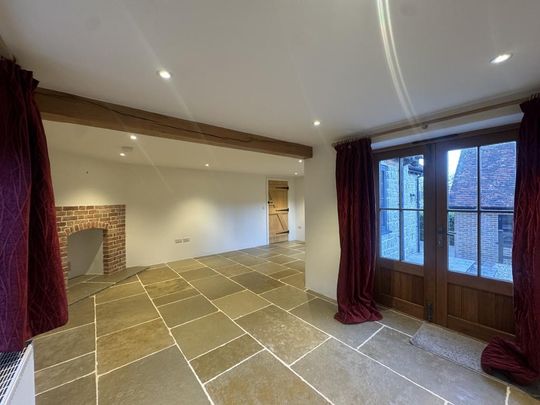 3 bedroom detached house to rent - Photo 1