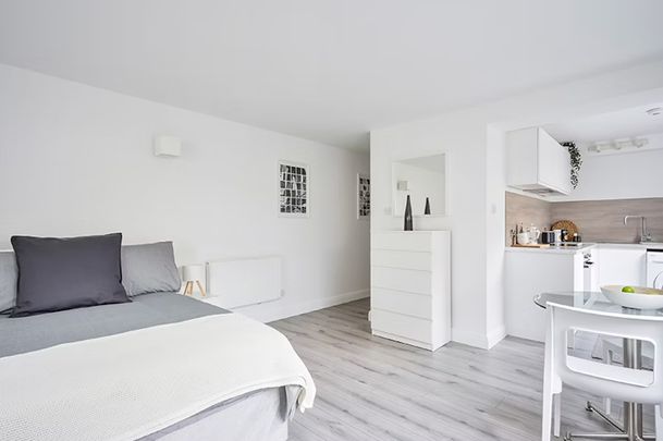 Studio apartment - Photo 1