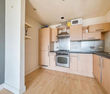 1 bedroom apartment to rent - Photo 4