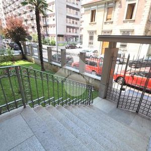 Bilocale in affitto - Photo 2