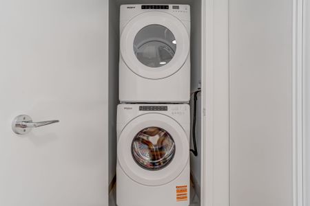 For Lease - 1037 The Queensway N/A Unit# 407, Toronto, Ontario - Photo 4